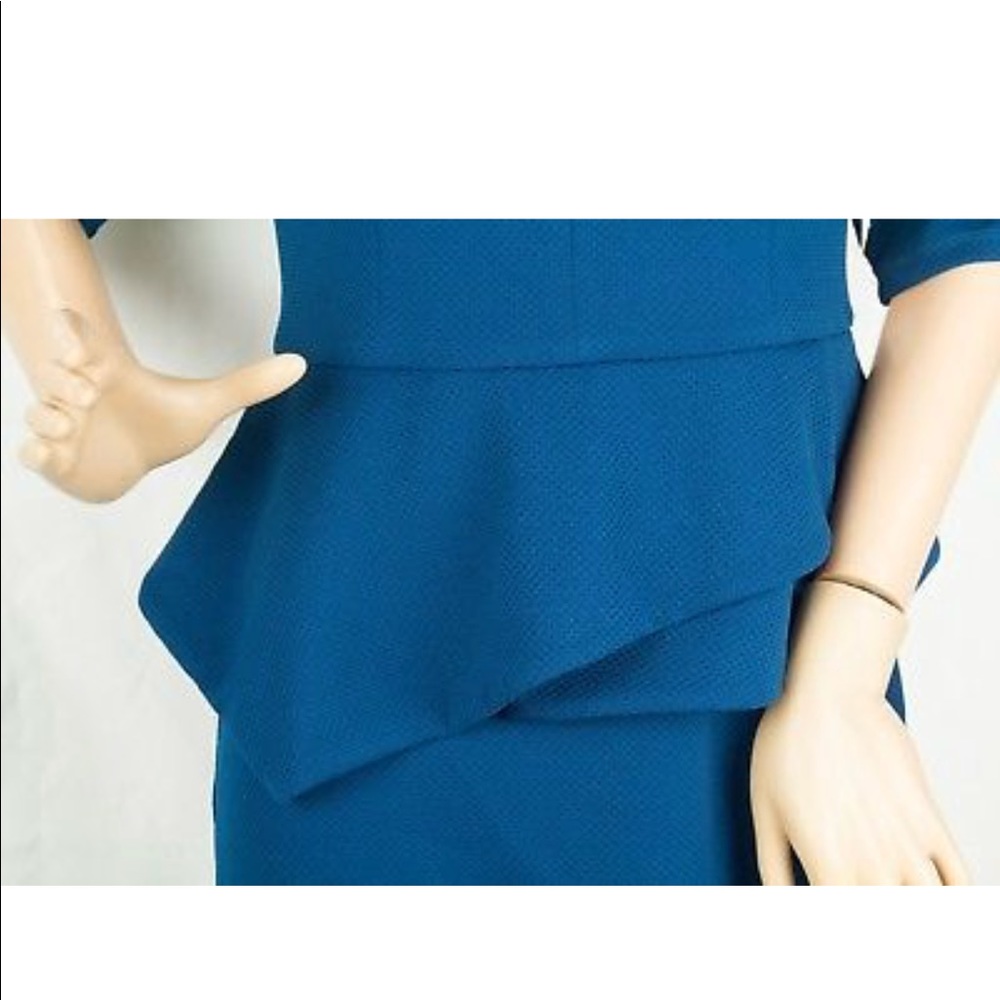 FLATTERING Peplum dress